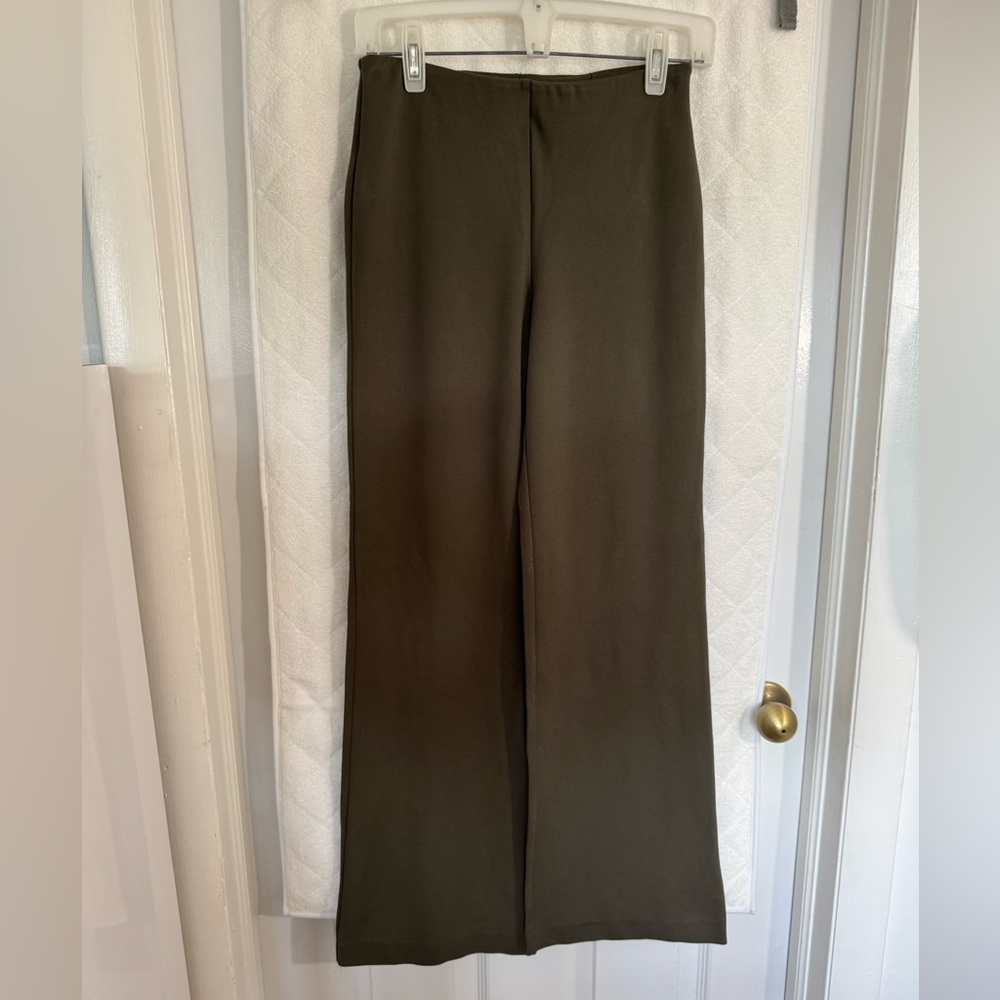 Tahari Apparel